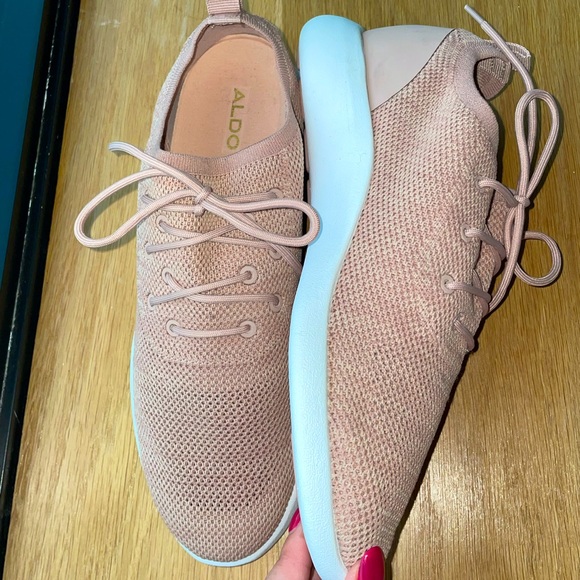 Aldo knit lace up sneakers, baby pink, size 8.